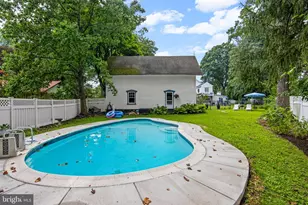 8 S Providence Rd, Wallingford, PA 19086 - Photo 47