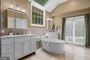 8 S Providence Rd, Wallingford, PA 19086 - Photo 27