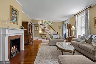 8 S Providence Road, Wallingford, PA 19086 - Photo 3