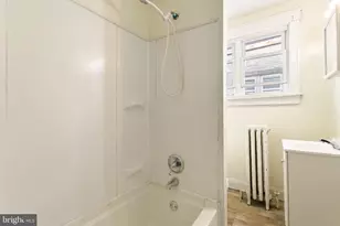 7038 Clover Ln, Upper Darby, PA 19082 - Photo 11