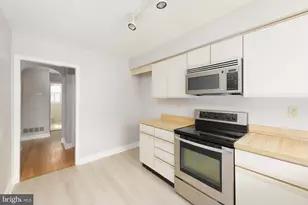 500 E Lancaster Ave, Wayne, PA 19087 - Photo 9