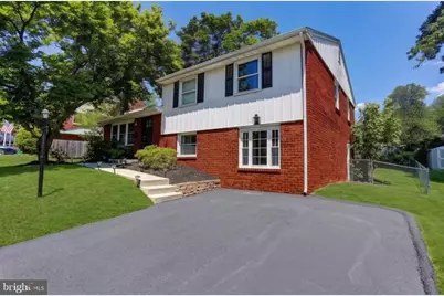 125 W Thompson Avenue, Springfield, PA 19064 - Photo 1