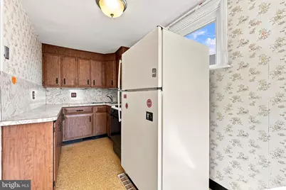 807 Hampshire Road, Drexel Hill, PA 19026 - Photo 9