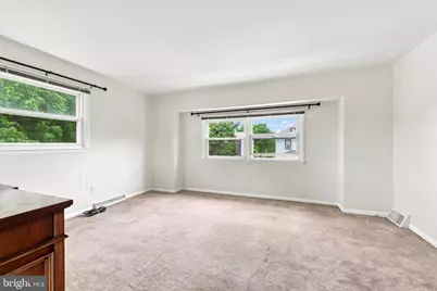 411 Crotzer Avenue, Folcroft, PA 19032 - Photo 15