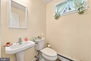 2404 Georgian Ln, Broomall, PA 19008 - Photo 11