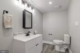 92 S Governor Printz Blvd, Essington, PA 19029 - Photo 15