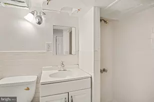 407 Beverly Blvd, Upper Darby, PA 19082 - Photo 23