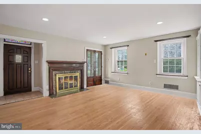 407 Beverly Boulevard, Upper Darby, PA 19082 - Photo 5