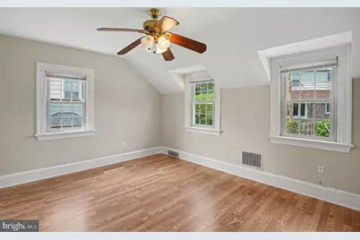 407 Beverly Boulevard, Upper Darby, PA 19082 - Photo 9