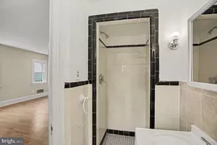 407 Beverly Blvd, Upper Darby, PA 19082 - Photo 19