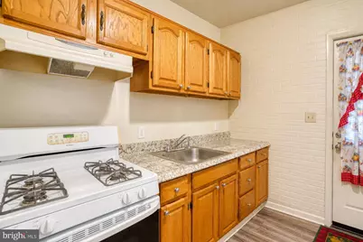 202 Greenway Avenue, Darby, PA 19023 - Photo 5