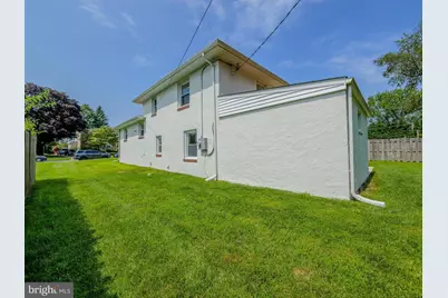 2989 Eastburn Avenue, Broomall, PA 19008 - Photo 9