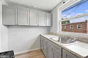 557 Timberlake Rd, Upper Darby, PA 19082 - Photo 13