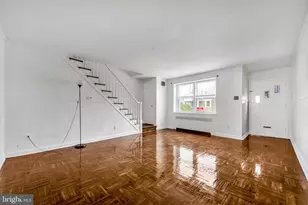 6846 Radbourne Rd, Upper Darby, PA 19082 - Photo 3