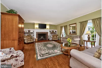 319 Wayne Avenue, Lansdowne, PA 19050 - Photo 5