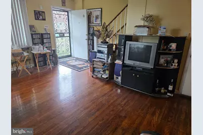 915 Lincoln Terrace, Chester, PA 19013 - Photo 9