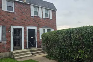 915 Lincoln Terrace, Chester, PA 19013 - Photo 3
