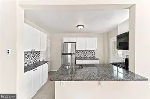 117 N Fairview Ave, Upper Darby, PA 19082 - Photo 15