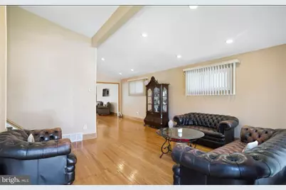 631 S Central Boulevard, Broomall, PA 19008 - Photo 5