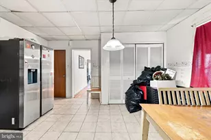8512 Monroe St, Upper Darby, PA 19082 - Photo 5
