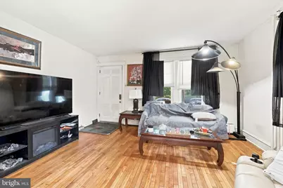 8512 Monroe Street, Upper Darby, PA 19082 - Photo 3
