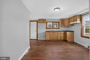 3700 W 9th St, Marcus Hook, PA 19061 - Photo 11