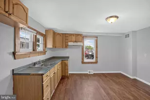 3700 W 9th St, Marcus Hook, PA 19061 - Photo 9