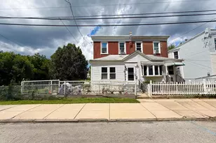 32 S 12th St, Darby, PA 19023 - Photo 1
