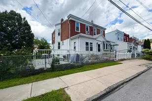 32 S 12th St, Darby, PA 19023 - Photo 3