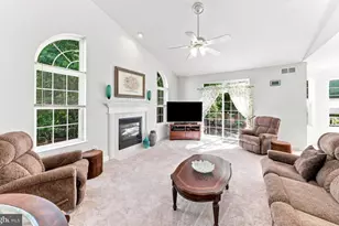 305 Carolee Cir, Springfield, PA 19064 - Photo 9
