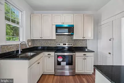 15 S Wycombe Avenue, Lansdowne, PA 19050 - Photo 11