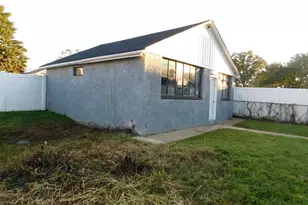 517 Johnson Ave, Upper Chichester, PA 19061 - Photo 29