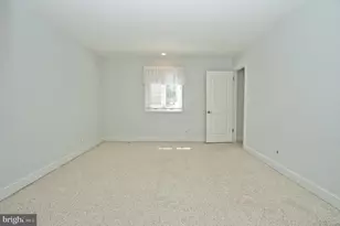 126 E Chelsea Cir, Newtown Square, PA 19073 - Photo 17