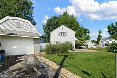 2338 Poe Road, Secane, PA 19018 - Photo 25