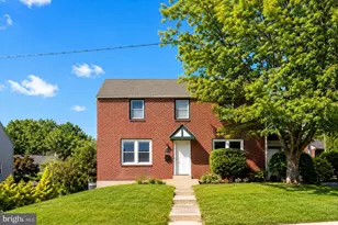 124 Brentwood Rd, Havertown, PA 19083 - Photo 1