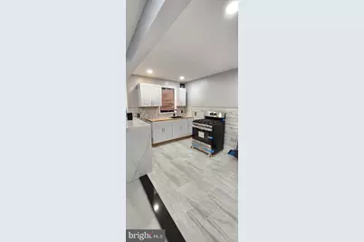 500 E 22nd Street #UNIT B, Chester, PA 19013 - Photo 5
