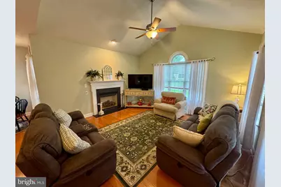 2102 Half Mile Post N, Garnet Valley, PA 19060 - Photo 15