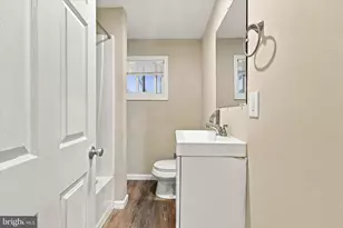 1815 W Dutton Mill Rd, Aston, PA 19014 - Photo 5