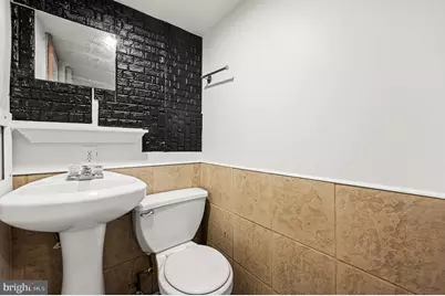 208 E Essex Avenue, Lansdowne, PA 19050 - Photo 25