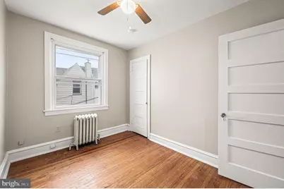 208 E Essex Avenue, Lansdowne, PA 19050 - Photo 15