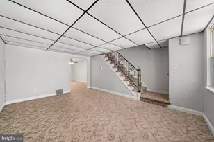 37 Concord Rd, Darby, PA 19023 - Photo 5