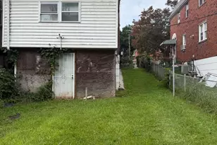 1315 Parker St, Chester, PA 19013 - Photo 3