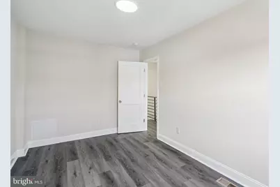 127 Whitely Terrace, Darby, PA 19023 - Photo 17