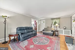 748 Edmonds, Drexel Hill, PA 19026 - Photo 3