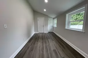 2419 Hollis Rd, Havertown, PA 19083 - Photo 15