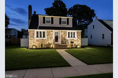 432 Edgewood Avenue, Folsom, PA 19033 - Photo 1