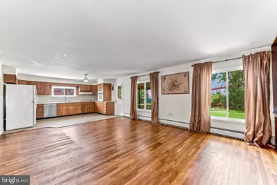 4 N Garfield Avenue, Glenolden, PA 19036 - Photo 9
