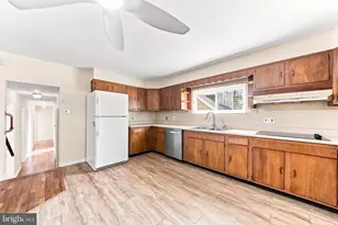4 N Garfield Ave, Glenolden, PA 19036 - Photo 13