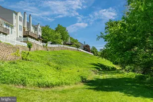 200 Hillsboro Mills Ln, Wallingford, PA 19086 - Photo 37