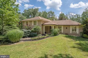 327 Strathmore Dr, Bryn Mawr, PA 19010 - Photo 1